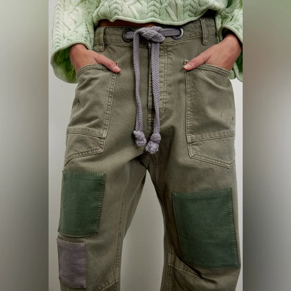 We The Free Moxie Pull-On Barrel Jeans in Army Sz 29 short - Picture 3 of 11